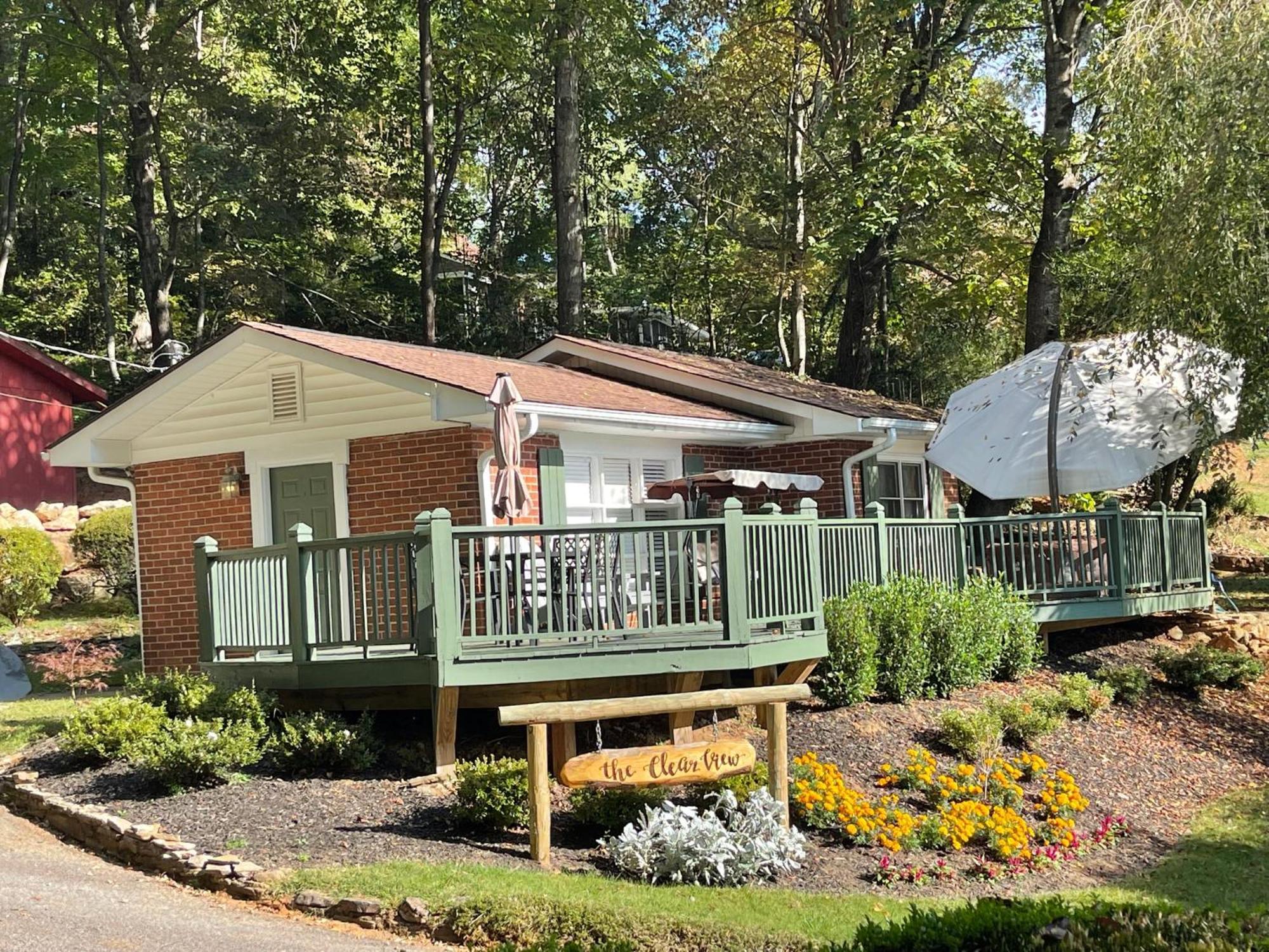 Mountain Aire Cottages & Inn Clayton Exterior photo