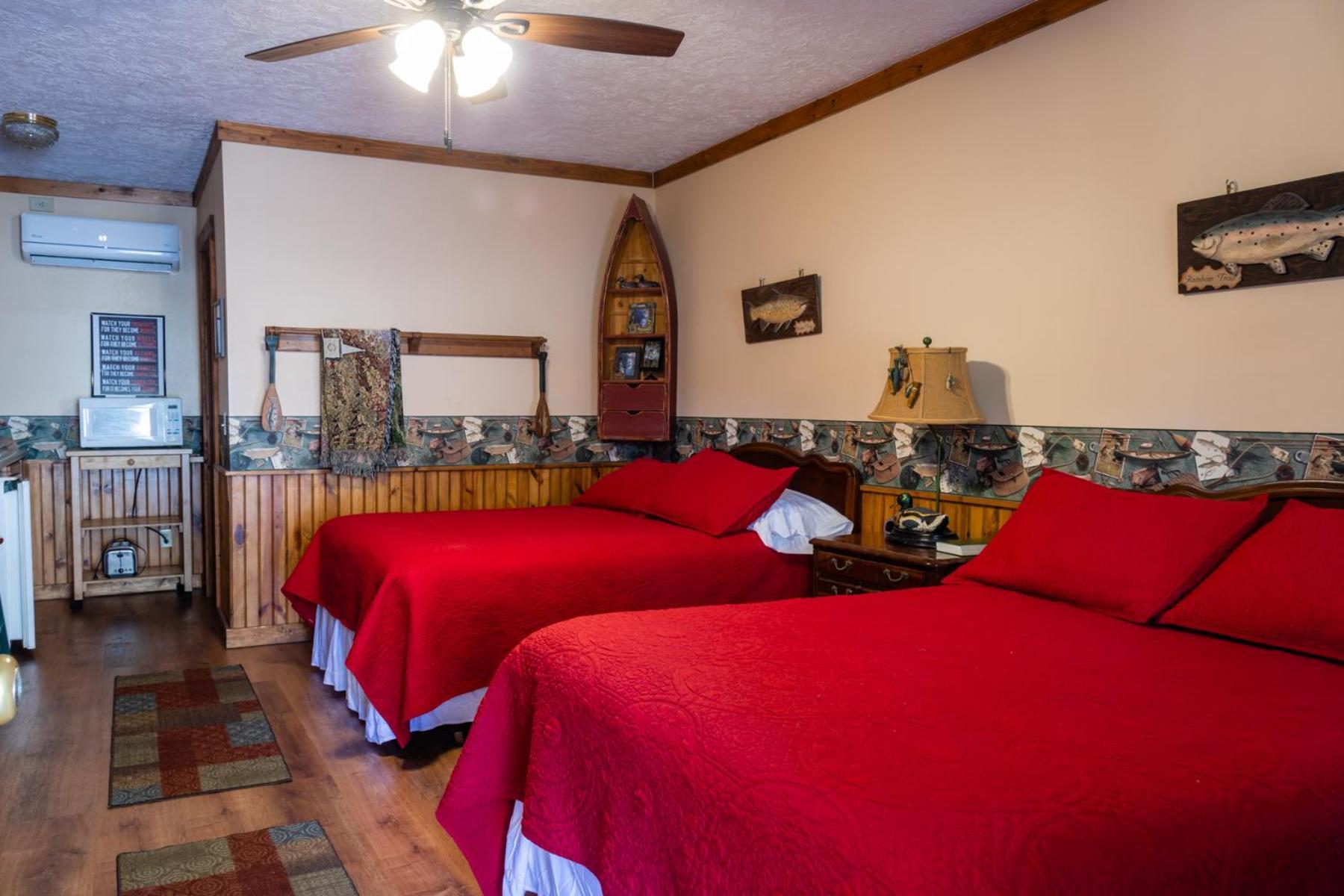 Mountain Aire Cottages & Inn Clayton Exterior photo