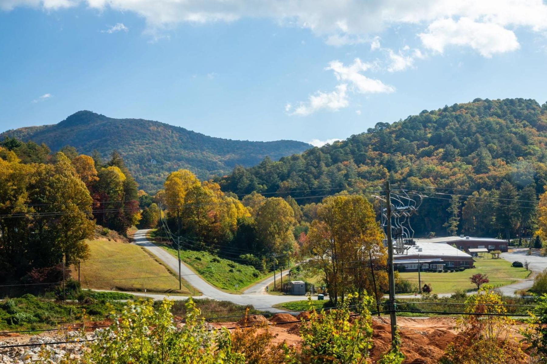 Mountain Aire Cottages & Inn Clayton Exterior photo