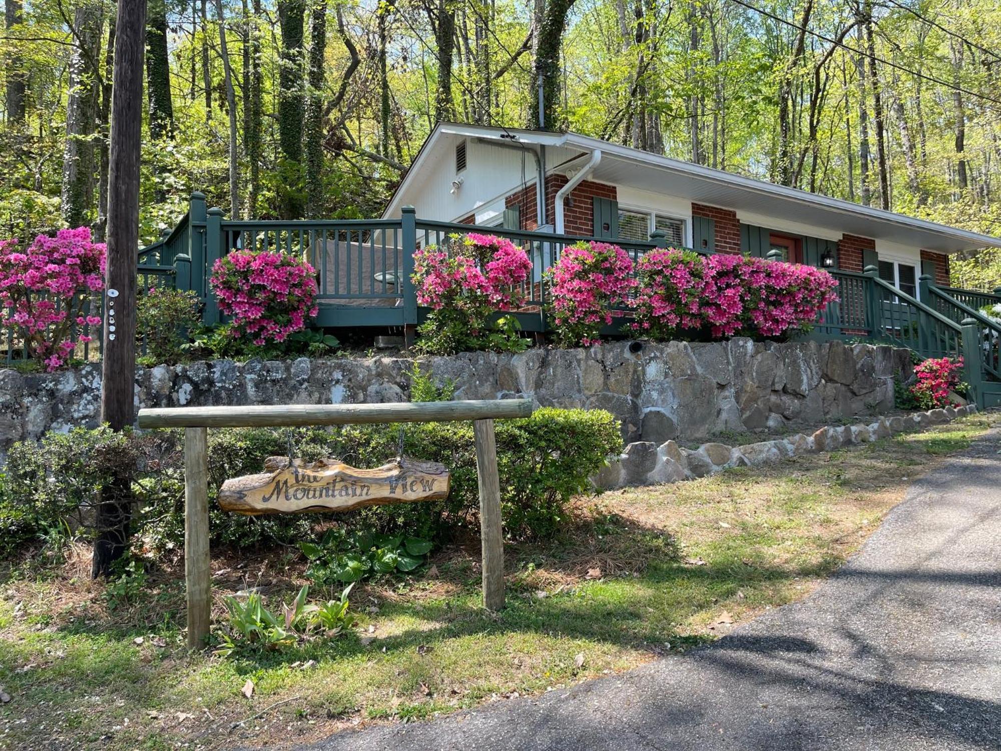 Mountain Aire Cottages & Inn Clayton Exterior photo